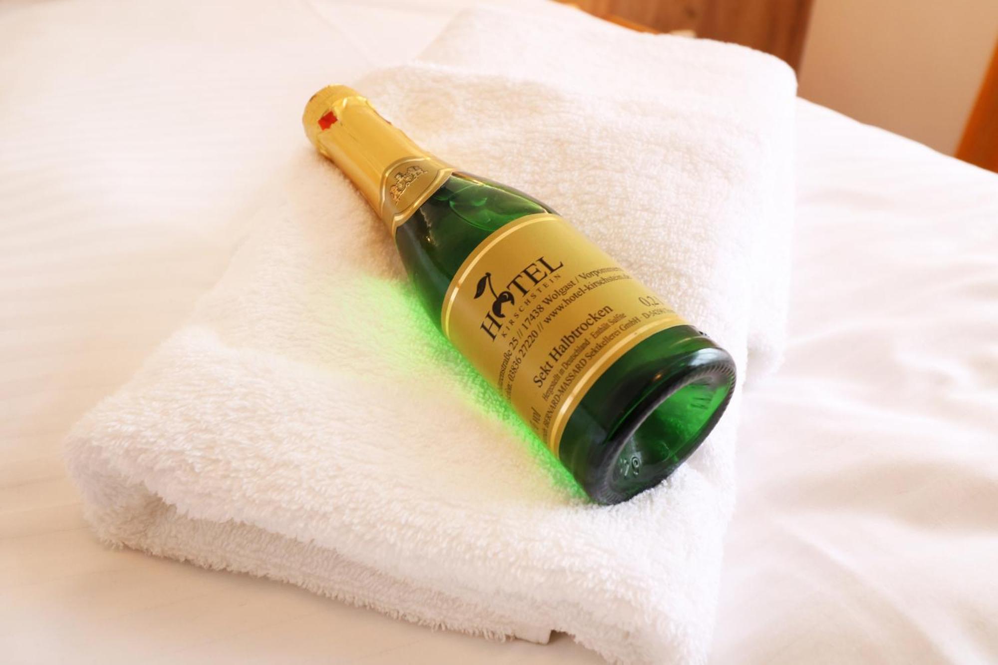 Hotel Pension Kirschstein Wolgast Luaran gambar